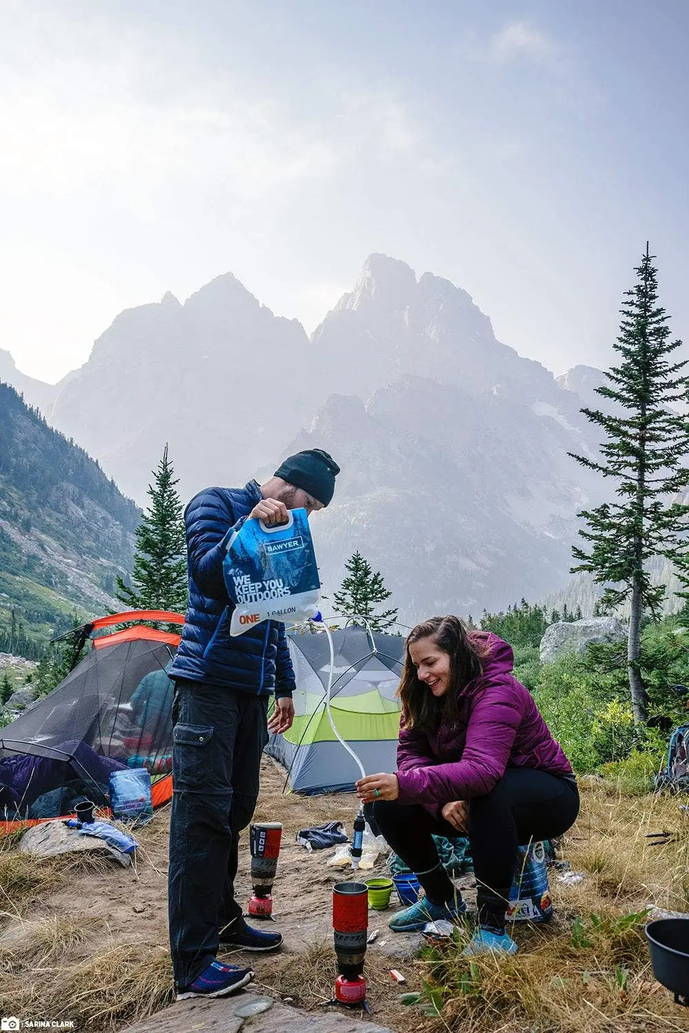 Portable Gravity Water Filter System with 1-Gallon Reservoir for Camping, Hiking, and Emergency Use