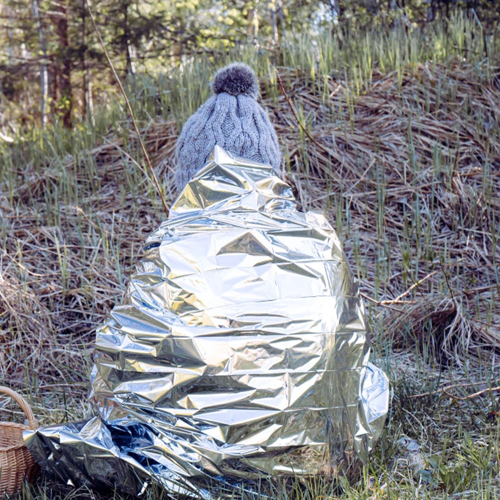 1-10PCS Emergency Foil Blanket Outdoor Survival First Aid Thermal Blanket Outdoor Survival Waterproof Heat Preservation Blankets