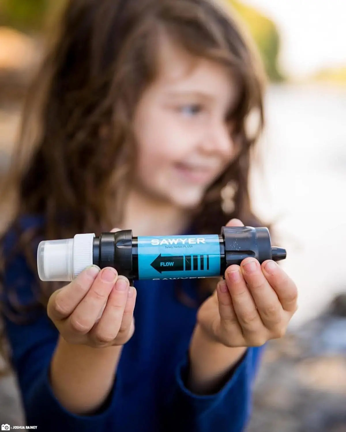 Portable Gravity Water Filter System with 1-Gallon Reservoir for Camping, Hiking, and Emergency Use